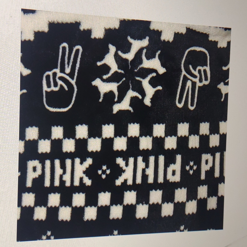 Victoria secret -Black & White "Sherpa Blanket"-50×60 - Picture 7 of 8